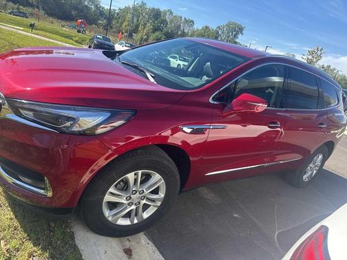 2020 Buick Enclave Essence