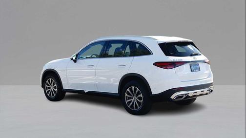 2026 Mercedes-Benz GLC 300 4MATIC