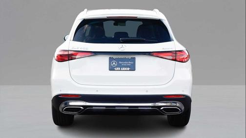 2026 Mercedes-Benz GLC 300 4MATIC