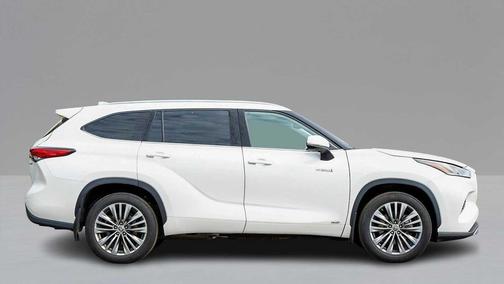 2020 Toyota Highlander Hybrid Platinum