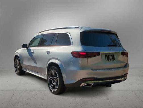 2025 Mercedes-Benz GLS 450 4MATIC