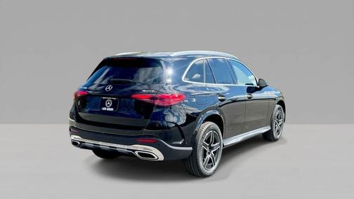 Black 2026 Mercedes-Benz GLC 300 4MATIC