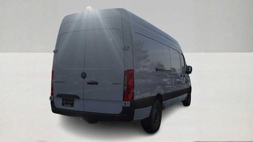Arctic+White 2025 Mercedes-Benz Sprinter 2500 High Roof