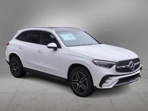 2025 Mercedes-Benz GLC 300 4MATIC