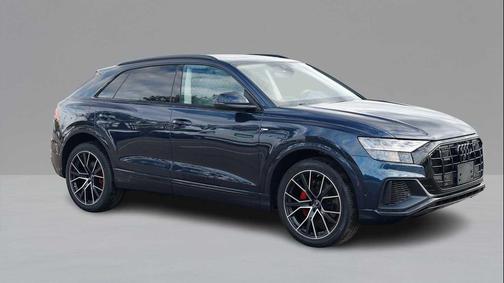 2023 Audi Q8 55 Premium Plus