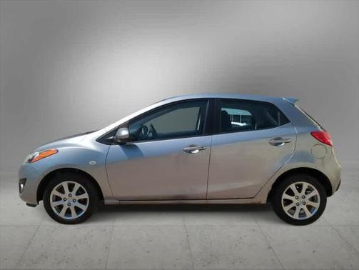 2011 Mazda Mazda2 Touring