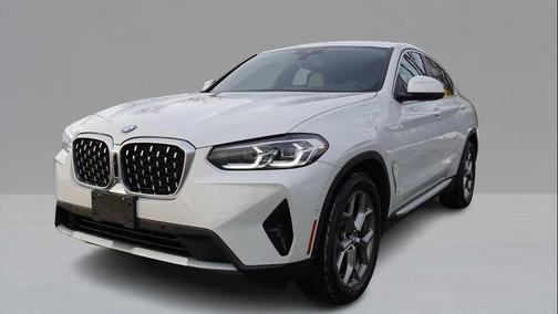 2023 BMW X4 xDrive30i
