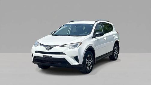 Super White 2017 Toyota RAV4 LE