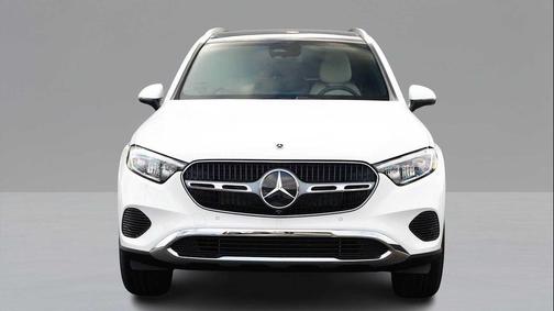 Polar White 2026 Mercedes-Benz GLC 300 4MATIC