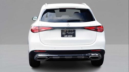 2026 Mercedes-Benz GLC 300 4MATIC