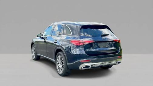 Nautical Blue Metallic 2023 Mercedes-Benz GLC 300 4MATIC