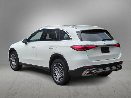 2025 Mercedes-Benz GLC 300 4MATIC