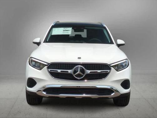 2025 Mercedes-Benz GLC 350e Base
