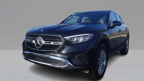 Black 2026 Mercedes-Benz GLC 300 4MATIC