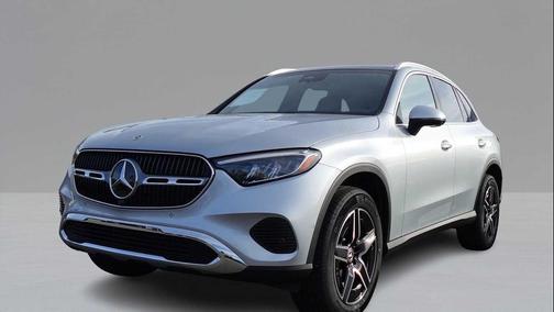 Cirrus Silver Metallic 2026 Mercedes-Benz GLC 300 4MATIC