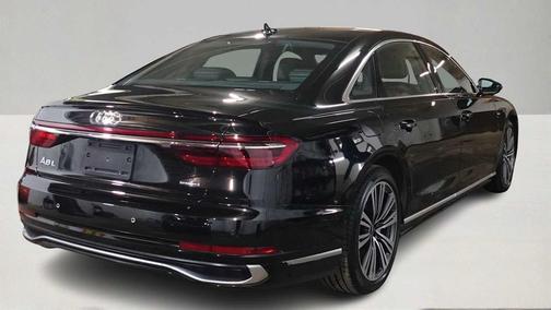 Mythos Black Metallic 2023 Audi A8 L 55 TFSI quattro Tiptronic