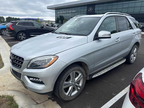 2015 Mercedes-Benz M-Class 4MATIC