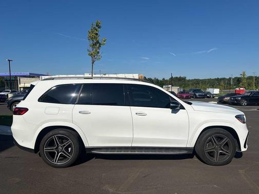 2024 Mercedes-Benz GLS 450 4MATIC