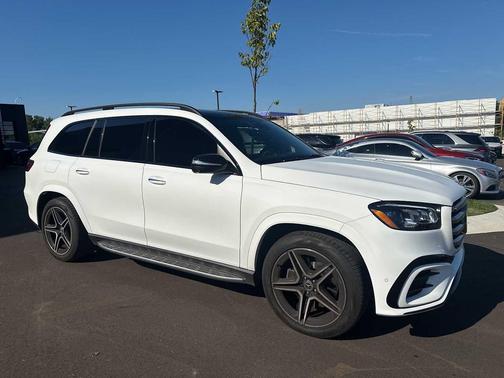 2024 Mercedes-Benz GLS 450 4MATIC