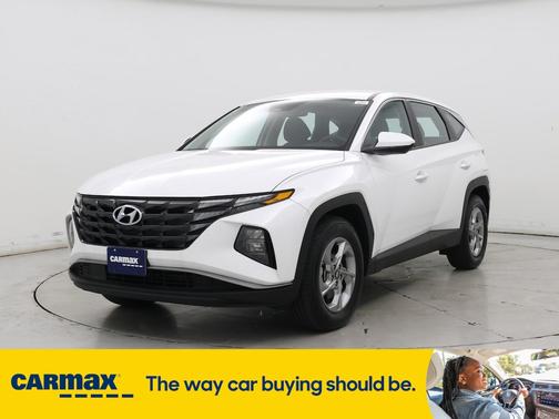 2023 Hyundai TUCSON SE