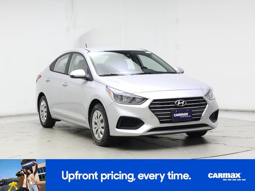 2019 Hyundai Accent SE