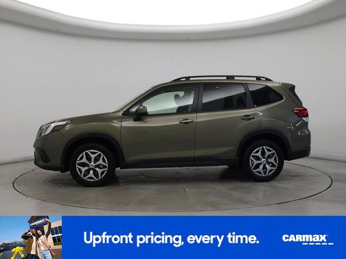 Green 2023 Subaru Forester Premium