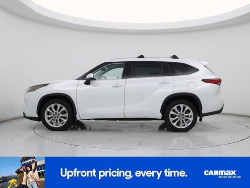 White 2023 Toyota Highlander Limited