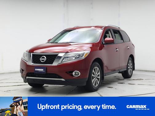 2016 Nissan Pathfinder SV