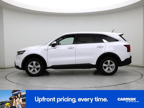 2022 Kia Sorento LX