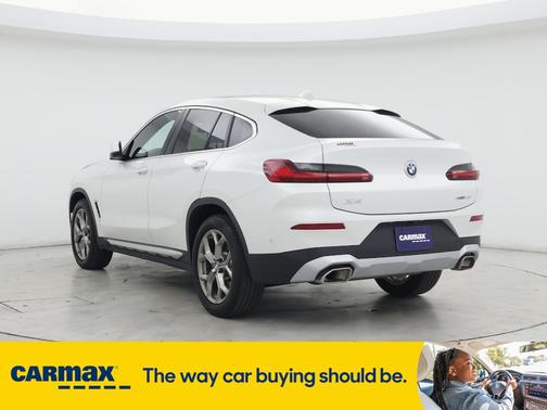 2024 BMW X4 XDrive30i