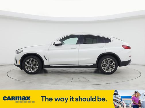 2024 BMW X4 XDrive30i