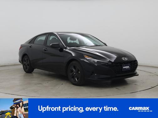 Black 2023 Hyundai ELANTRA SEL