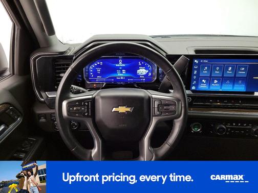 White 2023 Chevrolet Silverado 1500 LT