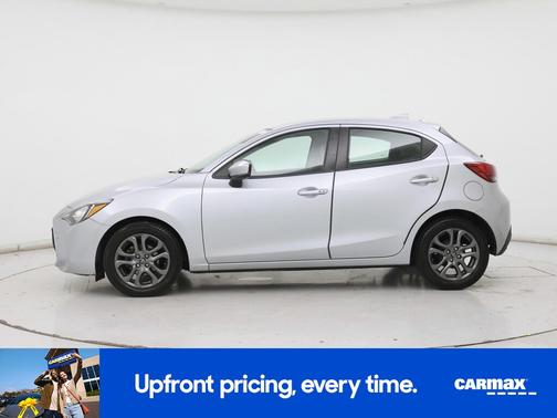 2020 Toyota Yaris LE