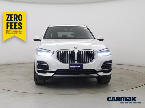 White 2023 BMW X5 xDrive40i
