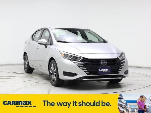 2023 Nissan Versa SV