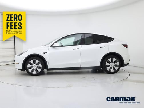 White 2023 Tesla Model Y Long Range