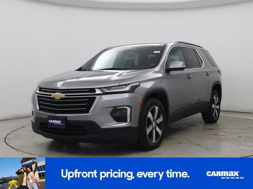 Silver 2023 Chevrolet Traverse LT Leather