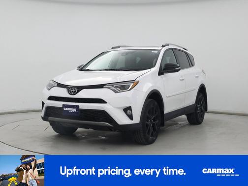 2017 Toyota RAV4 SE