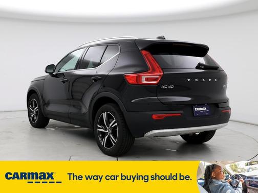 2024 Volvo XC40 B5 Core Bright Theme