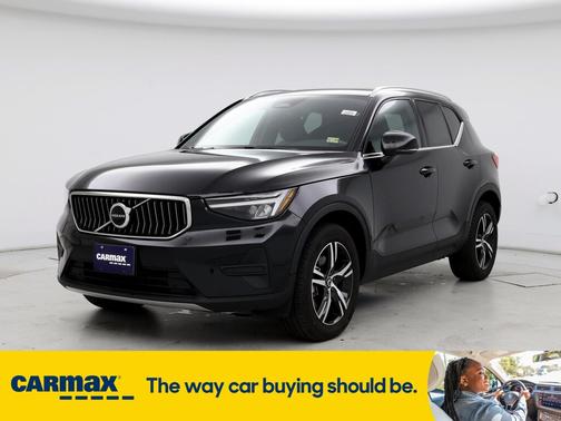 2024 Volvo XC40 B5 Core Bright Theme