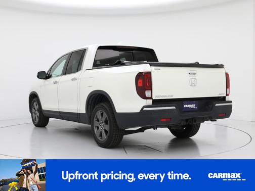 White 2018 Honda Ridgeline RTL-E