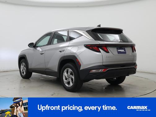 2022 Hyundai TUCSON SE