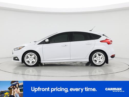 White 2018 Ford Focus ST