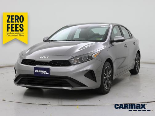 Silver 2023 Kia Forte LXS