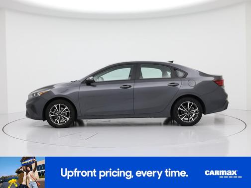 Gray 2024 Kia Forte LXS