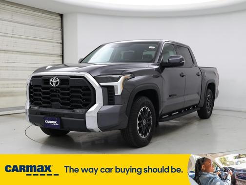 2022 Toyota Tundra SR5