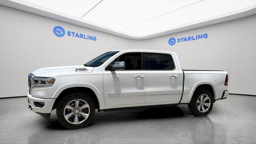 Bright White Clearcoat 2022 RAM 1500 Limited