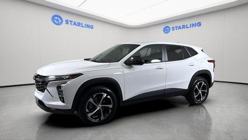 Summit White 2024 Chevrolet Trax FWD 1RS