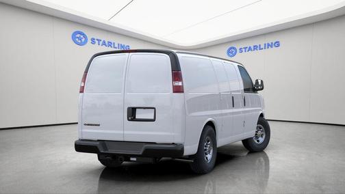 Summit White 2026 Chevrolet Express 2500 Work Van